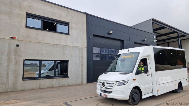 Городской автобус MERCEDES-BENZ Frontniederflur Sprinter 517 / 4 er Bestuhlung