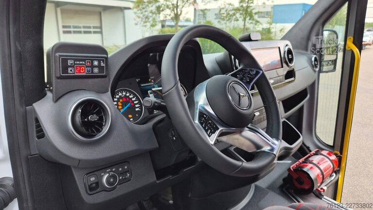 Минибус MERCEDES-BENZ Sprinter 420 Elektro bis zu 19 Schlafsessel