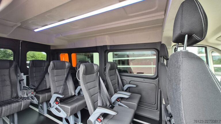 Минибус FIAT Fiat Ducato 9 Sitzer Systemboden Rolli Stock