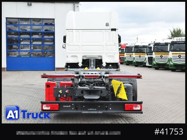 Kamion z zamenljivo nadgradnjo DAF DAF XF 480 FAN SSC Intarder, Lenkachse