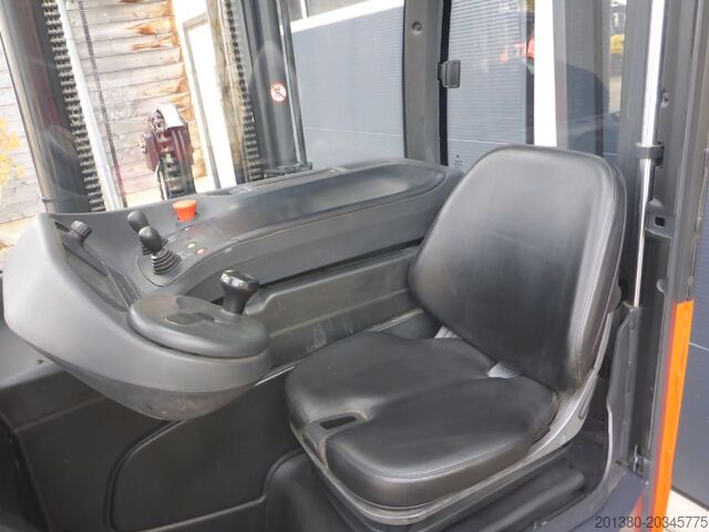 Reachtruck Linde R20