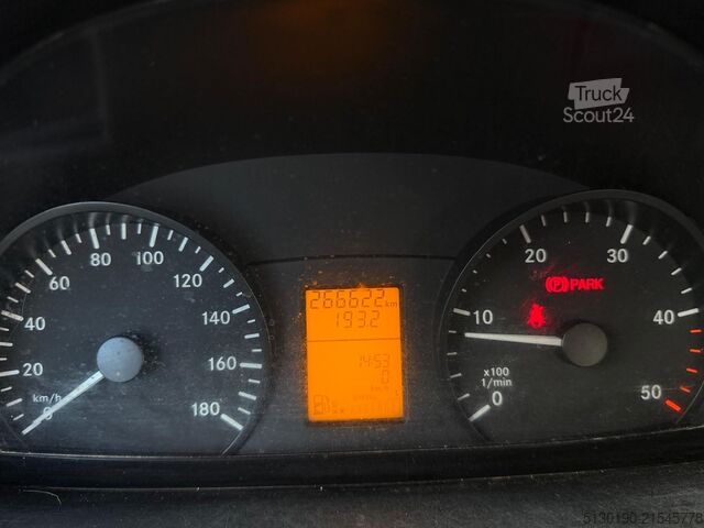 Pick-up van Mercedes-Benz Sprinter 316