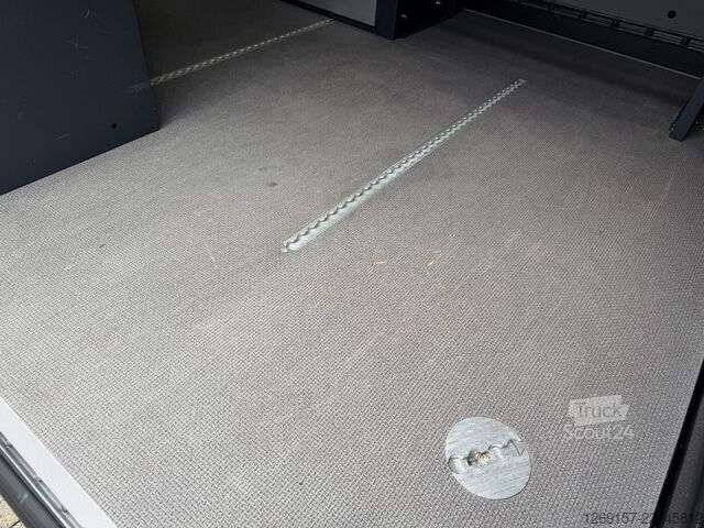 Furgão de painéis FORD Transit Custom Kasten 280 L1 Trend Werkzeugregal