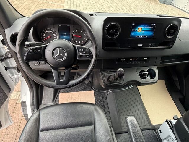 Пікап-фургон MERCEDES-BENZ Sprinter 314 CDI Pritsche DoKa RWD Standheizung