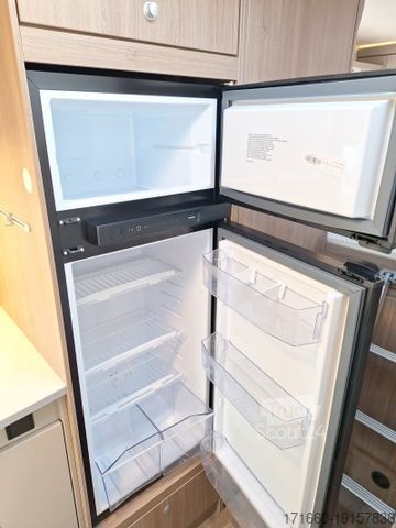 Alcove camper CARADO pro A 464