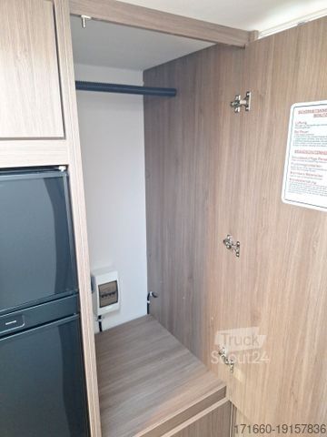 Alcove camper CARADO pro A 464