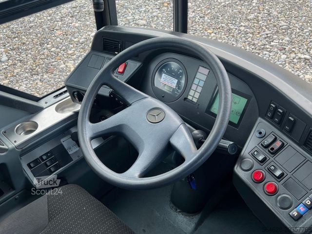 Városi autóbusz MERCEDES-BENZ O 530 LE Citaro