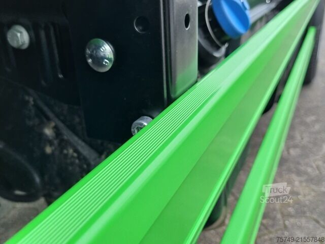 Camião multibenne Telehoist Fuso Canter FUSO 7C18 City Abrollkipper Miete