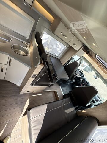 Camping-car semi-intégré Fiat Ducato Weinsberg Carasuite 650MF del 2020 | Manuale | Posti letto: 5