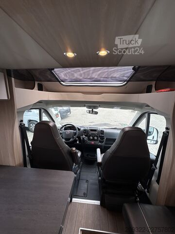 Camping-car semi-intégré Fiat Ducato Weinsberg Carasuite 650MF del 2020 | Manuale | Posti letto: 5
