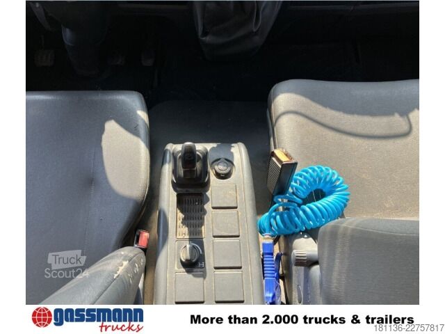 Самосвал-фургон Iveco ML100E21 4x2 Doka, 7 Sitzer, 2xAHK