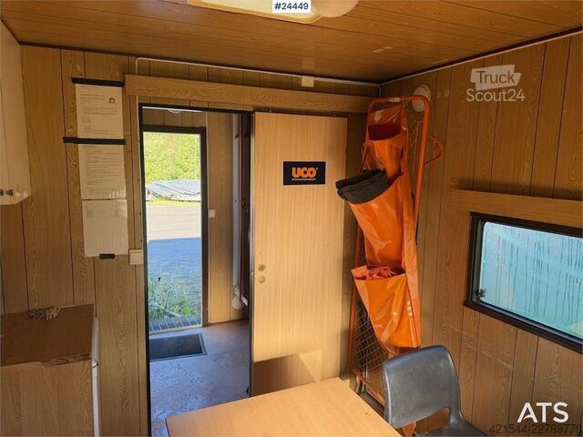 Letthus kabina – odpočinková místnost  Letthus cabin – break room