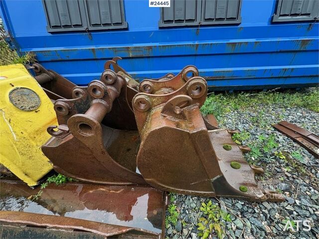 Excavadora sobre orugas Mitsubishi SM120-8 Crawler Excavator – 3 Buckets – 6,400 Hour