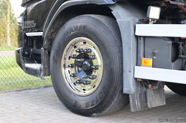 شاحنة قلابة Volvo FMX 420 | 6X4*2 | ISOLATED ASPHALT TIPPER | BIG...