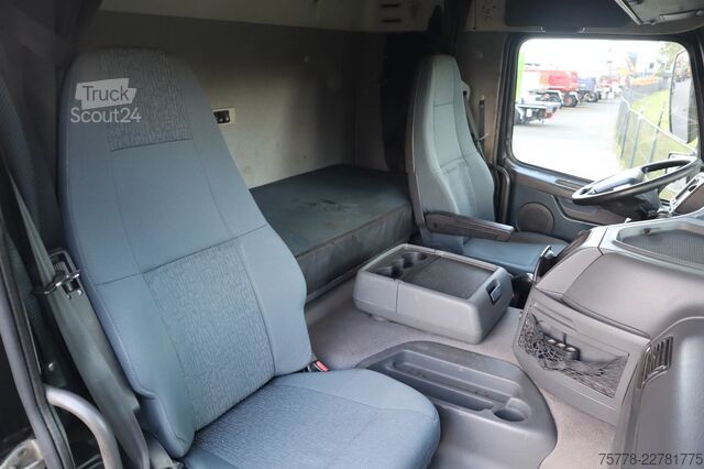 شاحنة قلابة Volvo FMX 420 | 6X4*2 | ISOLATED ASPHALT TIPPER | BIG...