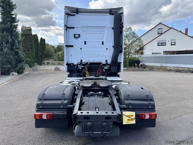 Actros 1845 LS nRL StreamSpace, retarder Mercedes-Benz Actros 1845 LS nRL StreamSpace, Retarder
