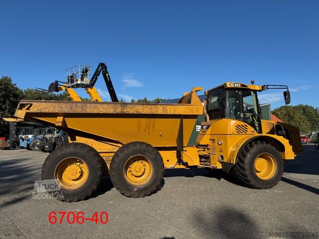 Camion-benne articulé Hydrema 922F