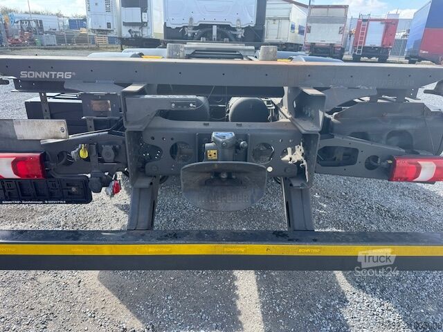 Camion porte-caisses amovibles Mercedes-Benz Actros 2540 BDF exBW Fahrsch BIG KM 100