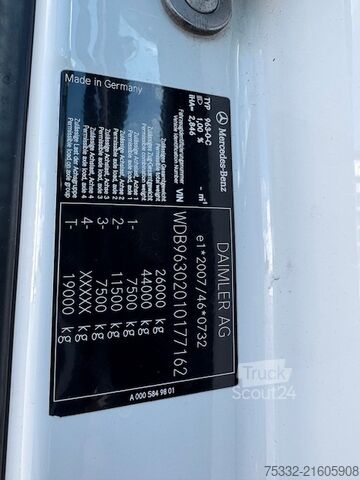 Camion porte-caisses amovibles Mercedes-Benz Actros 2540 BDF exBW Fahrsch BIG KM 100