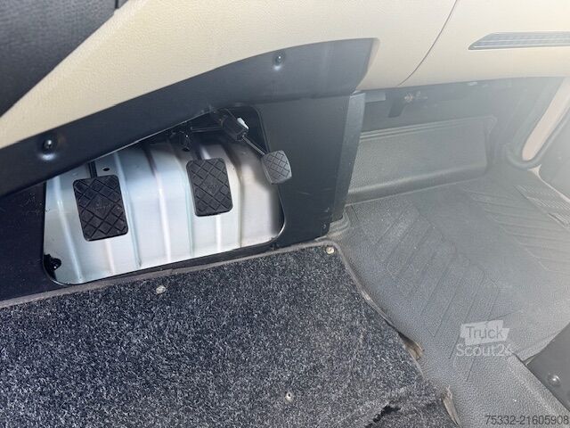 Camion porte-caisses amovibles Mercedes-Benz Actros 2540 BDF exBW Fahrsch BIG KM 100