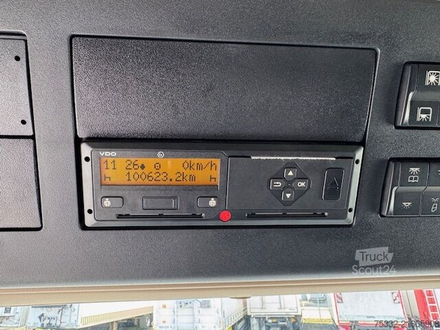 Camion porte-caisses amovibles Mercedes-Benz Actros 2540 BDF exBW Fahrsch BIG KM 100