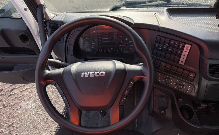 Hakowiec Iveco Stralis 360 6x2 / 50 tho. km!! / Marell