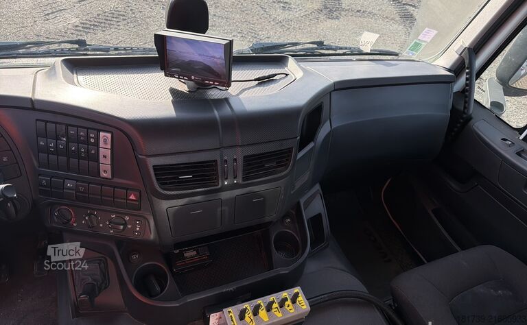 Hakowiec Iveco Stralis 360 6x2 / 50 tho. km!! / Marell