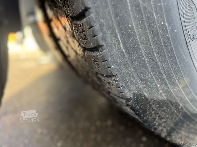 Standard tractor unit IVECO Stralis 460 Hydraulik Retarder Standklima ACC