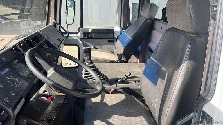 Chassis cab Volvo FL 6 - 19 (MANUAL PUMP / POMPE MANUELLE / 10 BO...