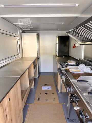 Verkeerswerkzaamheden Mercedes-Benz Foodtruck, Imbisswagen, Food Truck mit neuer Küche und Ausstattung