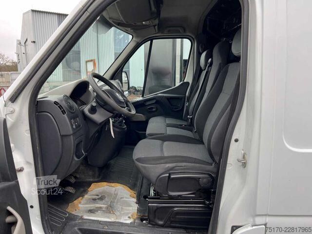 Platformă de lucru montată pe camion Renault Master 2.3 dCi / France Elevateur 121FCC, 12,5m