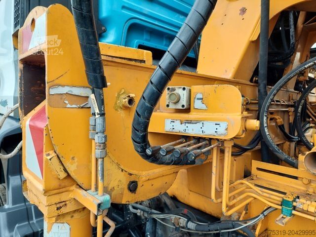 Beton pompası kamyonu MAN 35.413 FFD-TM BB CIFA MAGNUM MK 28.4