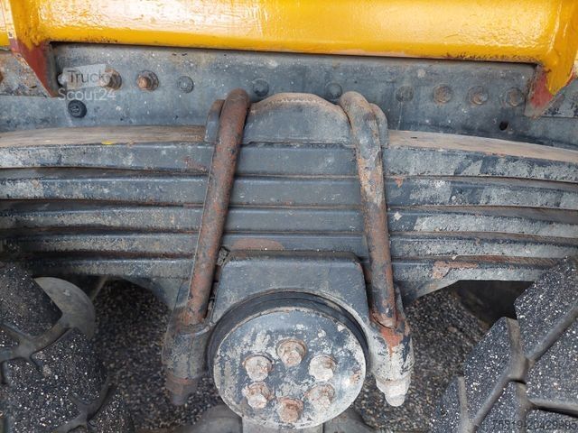 Beton pompası kamyonu MAN 35.413 FFD-TM BB CIFA MAGNUM MK 28.4