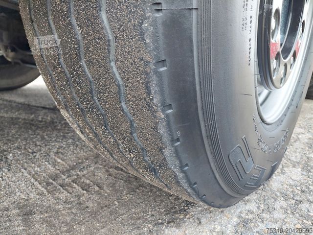 Beton pompası kamyonu MAN 35.413 FFD-TM BB CIFA MAGNUM MK 28.4