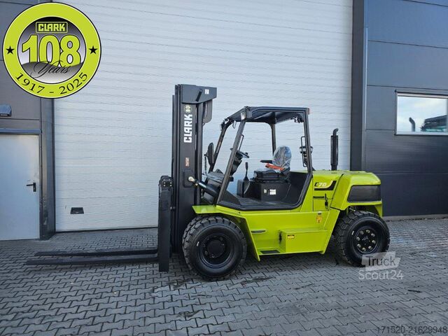 Voorlader vorkheftruck Clark C70D - NEU - DIESEL KUBOTA - TRIPLEX