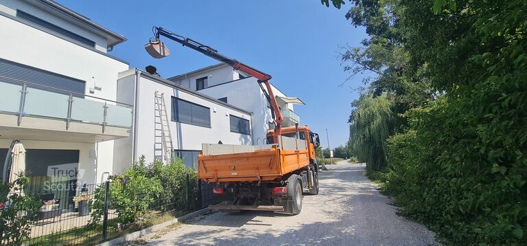 Kipper LKW mit Kran Palfinger 12001 EH MAN TGS 18.360