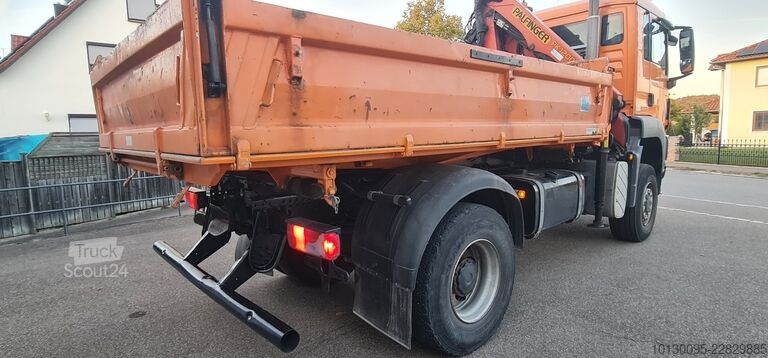 Kipper LKW mit Kran Palfinger 12001 EH MAN TGS 18.360