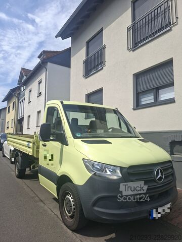 Basculante trilateral Mercedes-Benz Sprinter 314