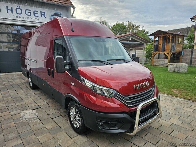 Βαν Iveco Daily 35S21HA8V Hi-Matic 16m³ XL LED AirPro