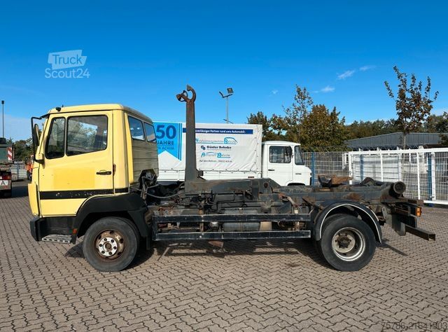 Tipvogn varebil MERCEDES-BENZ 814 BB Abrollkipper/ Meiller City Haken/ 2x AHK