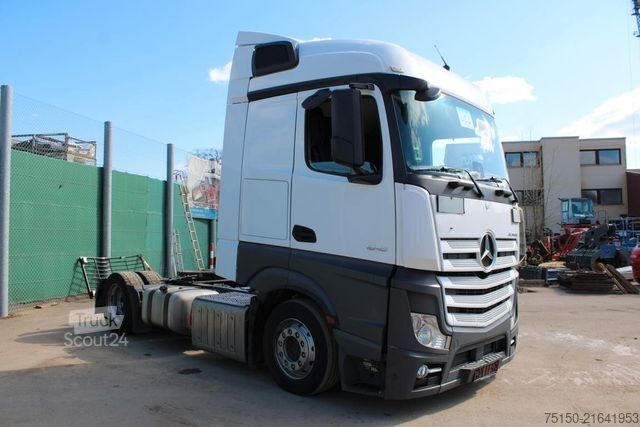 Cap tractor voluminos MERCEDES-BENZ 1845 4x2 LL - StreamSpace - 2 x Tank Nr.: 082