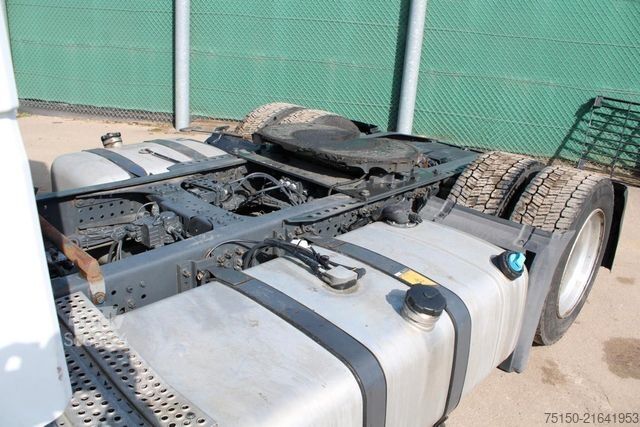 Cap tractor voluminos MERCEDES-BENZ 1845 4x2 LL - StreamSpace - 2 x Tank Nr.: 082