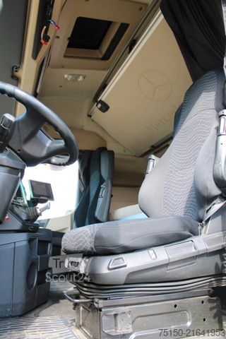 Cap tractor voluminos MERCEDES-BENZ 1845 4x2 LL - StreamSpace - 2 x Tank Nr.: 082