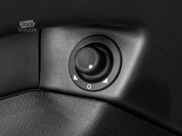 Kutu kamyonu DAF XB 290 FA Koffer 16t