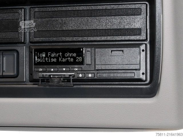 Kutu kamyonu DAF XB 290 FA Koffer 16t