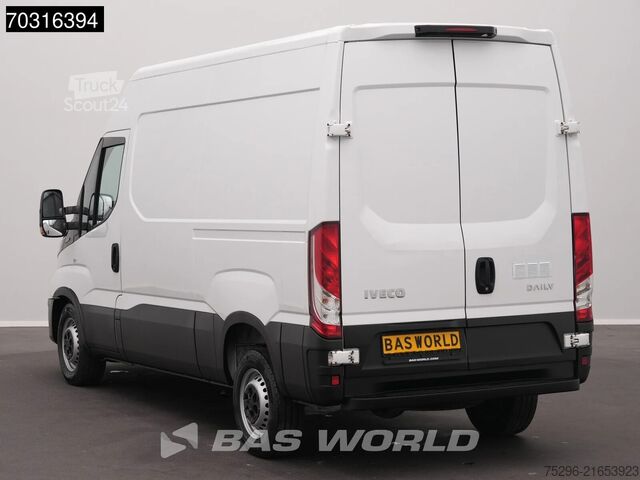 Bestelauto Iveco Daily 35S16 L2H2 160PK  3,5t Trekgewicht Navi A...
