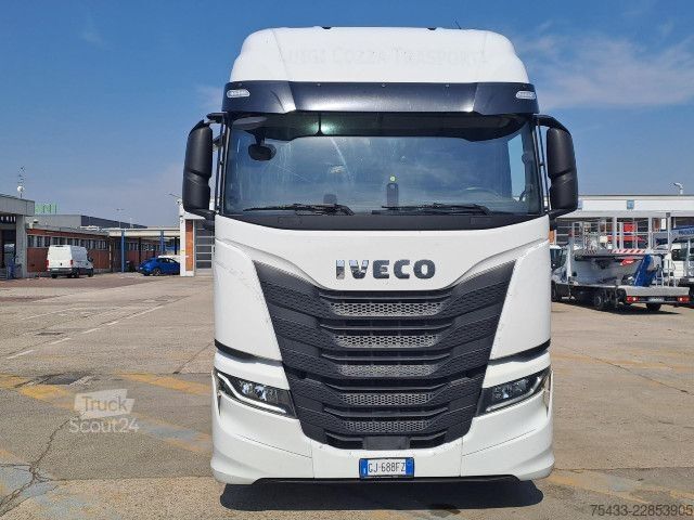 Стандартний тягач IVECO SWAY AS440S49T/P