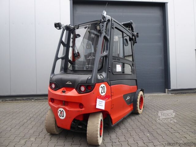 Ανυψωτικό περονοφόρο με εμπρόσθιο φορτηγό Linde E50HL-01/600