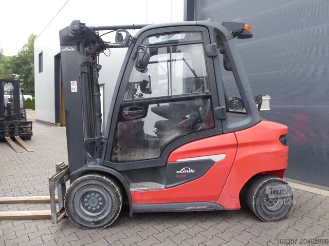 Ανυψωτικό περονοφόρο με εμπρόσθιο φορτηγό Linde H35D-01