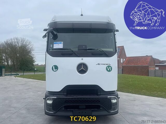 Standard-SZM Mercedes-Benz Actros L Pro Cabin 1845